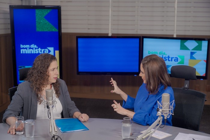 Estabilidade não é proteção ao servidor mas ao Estado, diz ministra 