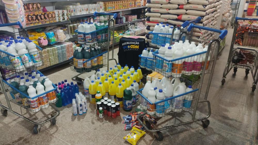 Procon Tocantins apreende 1.085 produtos vencidos durante Operação Pro-Consumidor