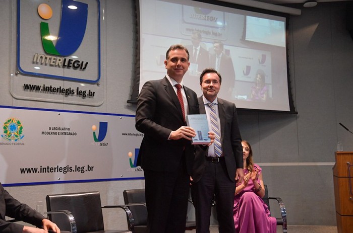 Advocacia do Senado contribui para fortalecimento da instituição, diz Pacheco