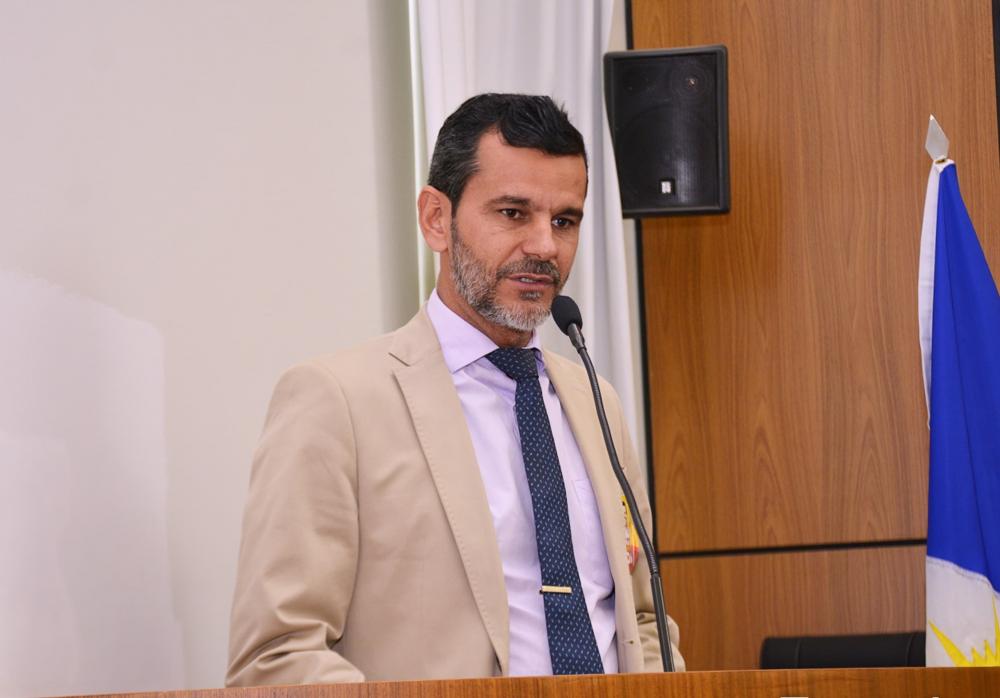 Trabalho positivo: Vereador Mauro Lacerda apresenta requerimento solicitando a revitalização da praça do Setor Sol Nascente