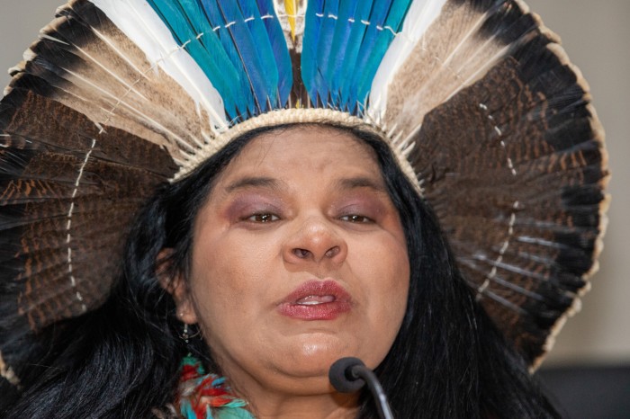 Comitiva está a caminho de comunidade indígena atacada por garimpeiros