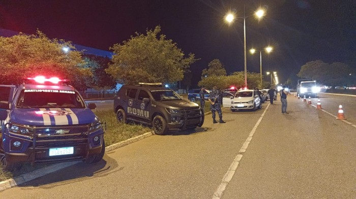 Operação conjunta ‘No trânsito escolha a vida’ aborda mais de 80 veículos