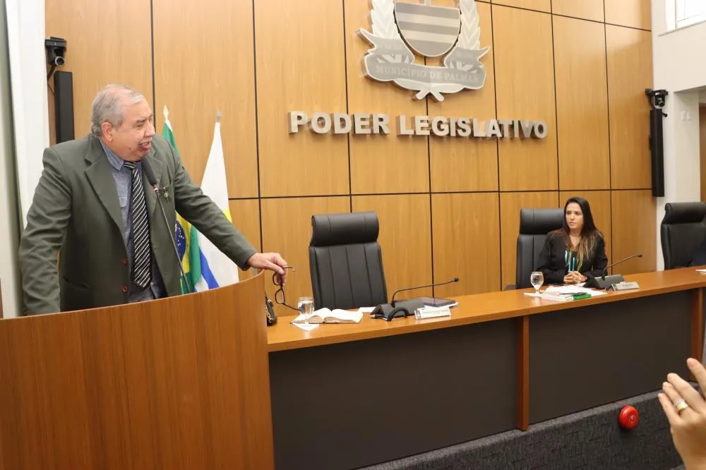 Vereador Jucelino Rodrigues solicita operação tapa-buracos na Arno 31, em Palmas