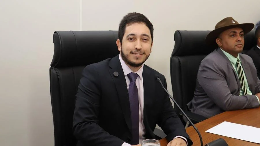 Vereador Thiago Borges solicita à Prefeitura de Palmas melhorias no asfalto das quadras 403 Sul e 504 Sul