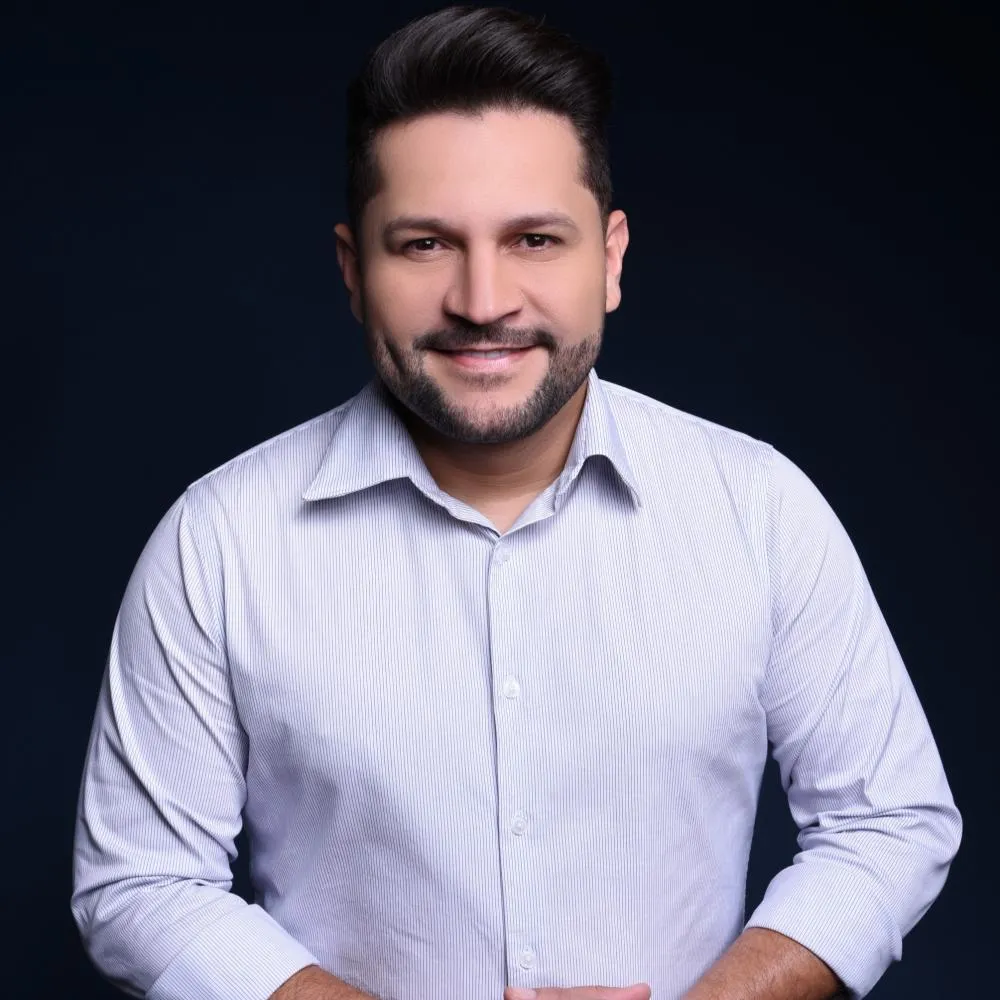 Vereador Rubens Uchôa protocola ofício solicitando operação tapa-buracos na quadra 706 Sul e destaques ações da Prefeitura