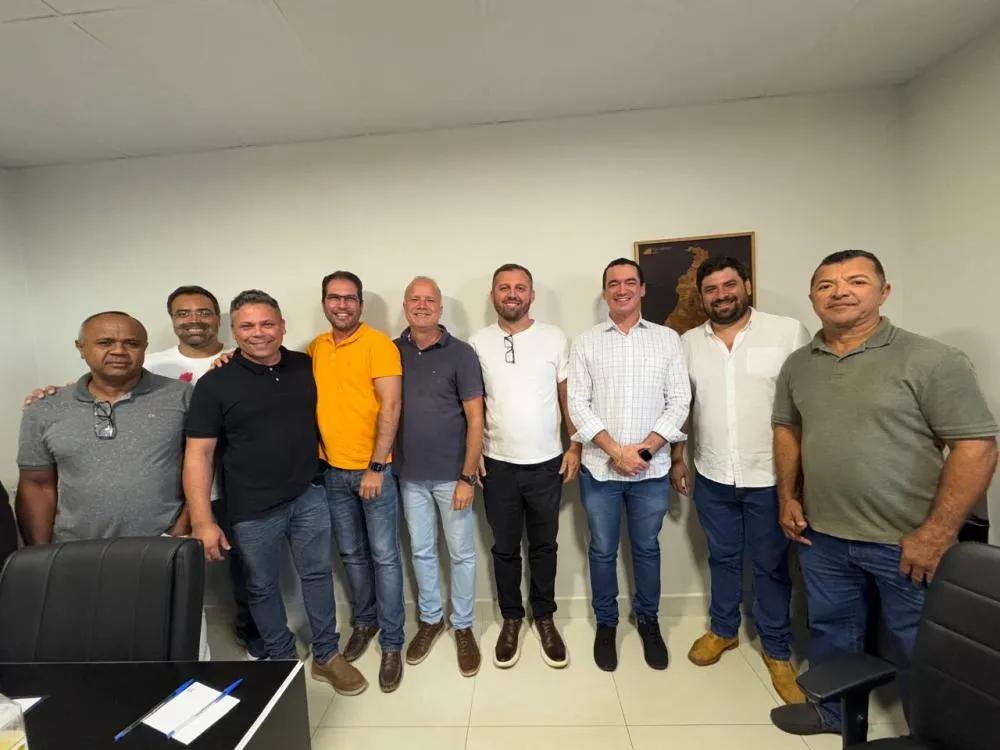 Deputado federal, Alexandre Guimarães visita o vereador Alex Mascarenhas e garante parceria em busca de recurso para Palmas