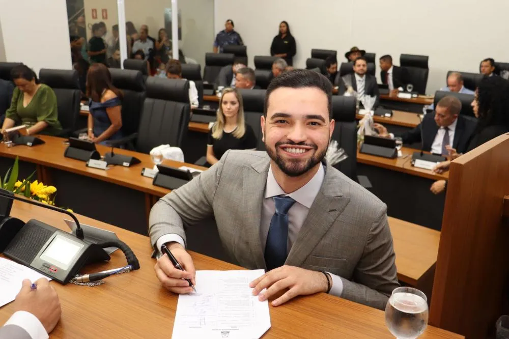 Esporte e lazer em risco: Marcos Júnior cobra revitalização da quadra poliesportiva da 904 Sul