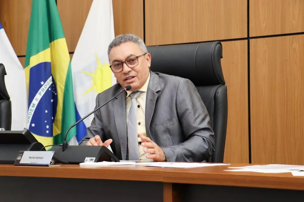 Marilon Barbosa apresenta Projeto de Lei que proíbe a contratação de shows e eventos de artistas que fazem apologia ao crime e uso de drogas com recursos públicos