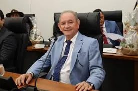 VEREADOR JUAREZ RIGOL CELEBRA CONCLUSÃO DE RECAPEAMENTO NO SETOR TAQUARI