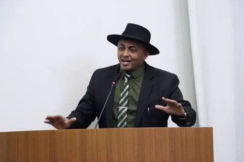 Vereador Dian Carlos cobra melhorias na infraestrutura e transporte público de Palmas