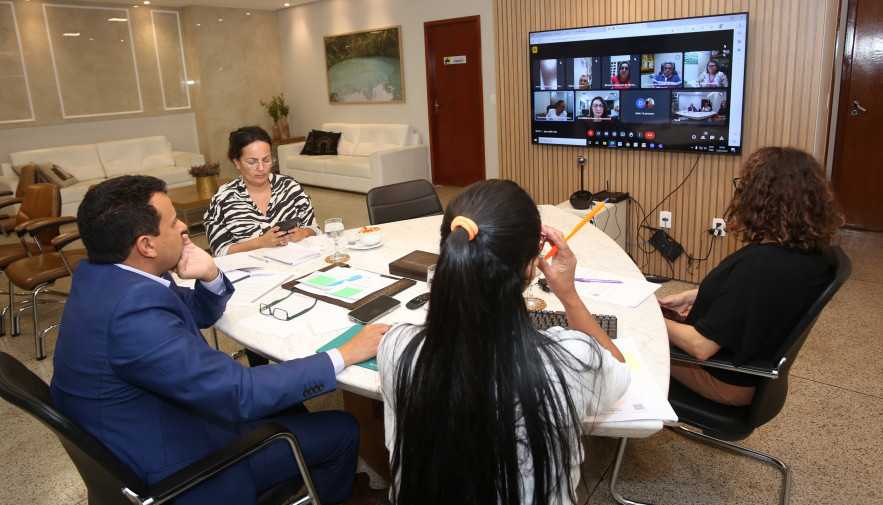 Seduc reúne com diretores regionais para fortalecer a paz nas unidades escolares do Estado