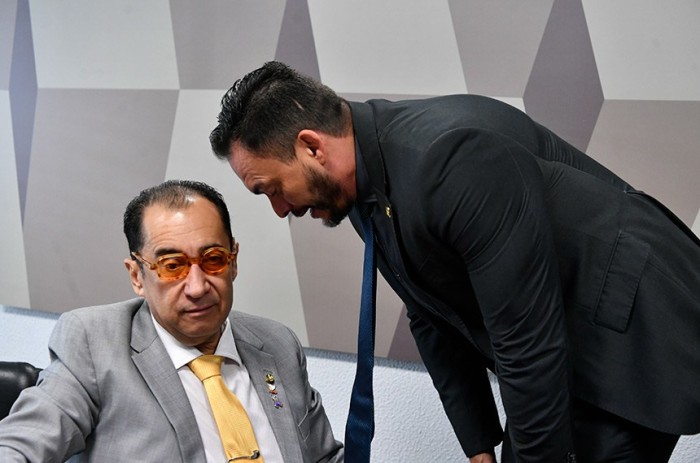 Projeto tipifica atos do crime organizado e de milícias como terroristas