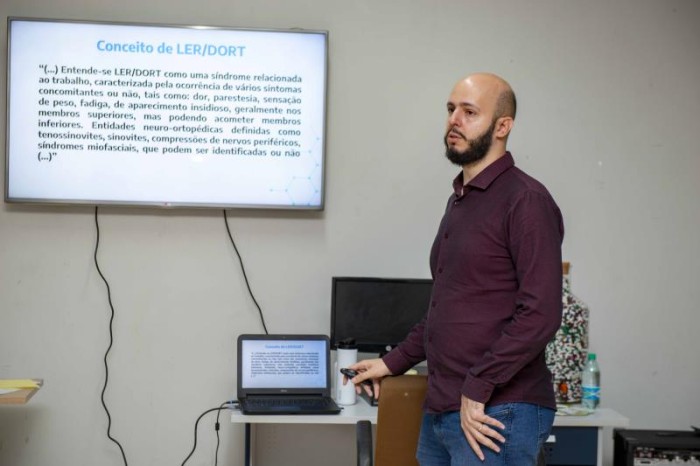 Saúde do Trabalhador de Palmas atualiza profissionais para identificação e notificação de LER/Dort