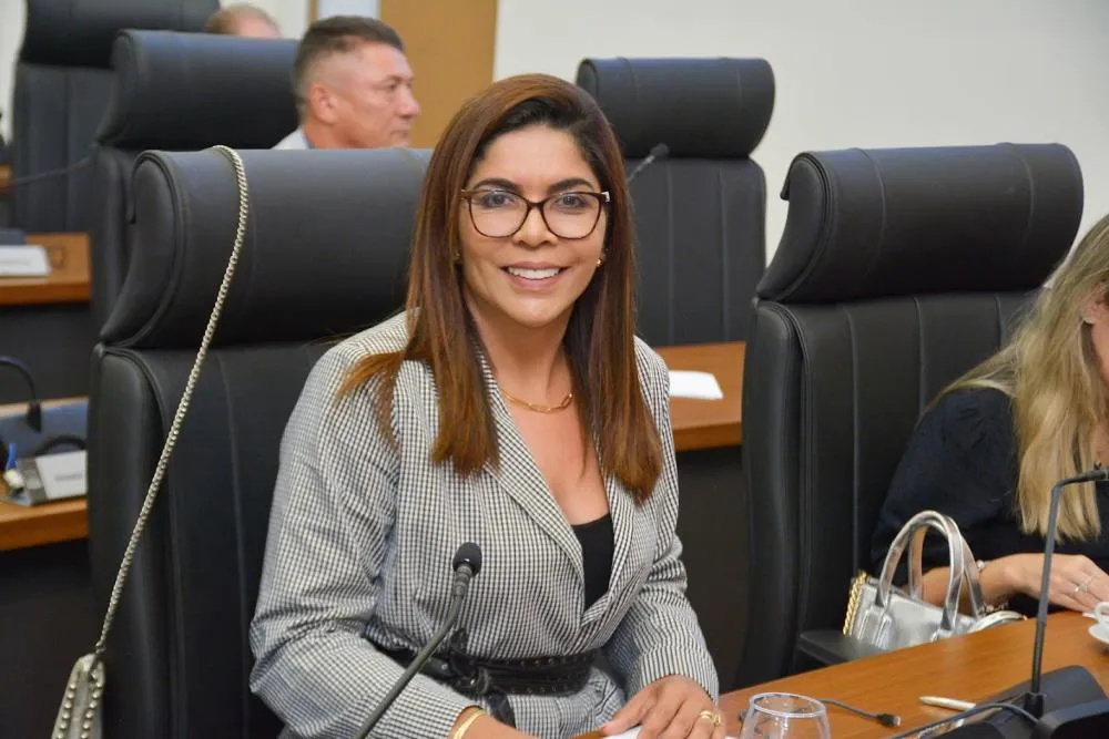 Vereadora Delma Freitas solicita o retorno do funcionamento do canil da Guarda Metropolitana