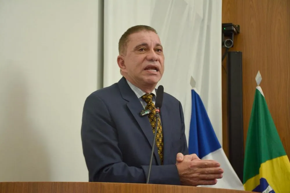 Amastha propõe, em conjunto com todos os vereadores, a criação da “Lei Felca”