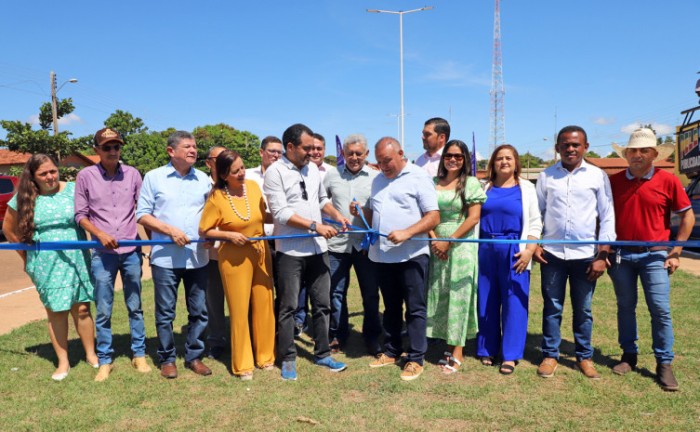 Governador Wanderlei Barbosa comemora aniversário de Rio Sono e visita obras de pavimentação asfáltica realizadas com incentivo do Governo do Tocantins