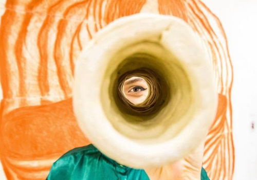 Teatro de Arena Eugênio Kusnet recebe exposição 'Do Interdito ao Céu'