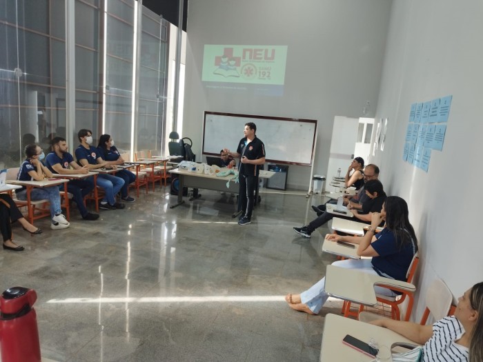 Curso de 'Emergências Psiquiátricas' abre inscrições de nova turma com público-alvo ampliado