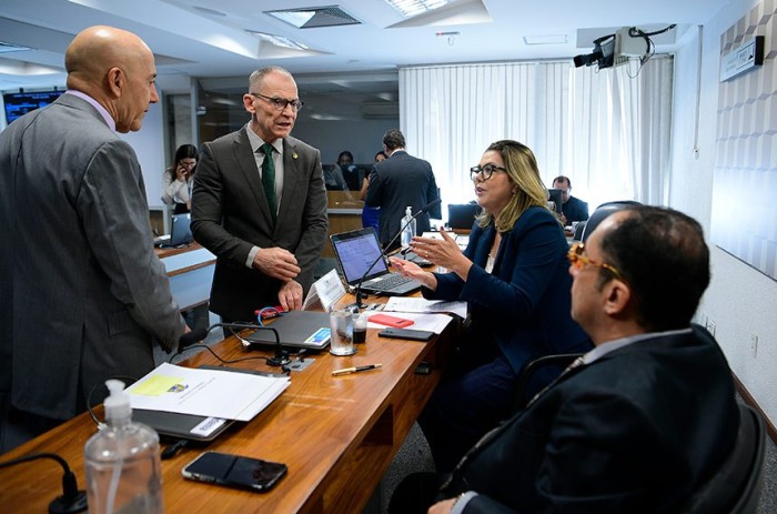 Política de manejo do fogo é aprovada pela CMA e vai a Plenário