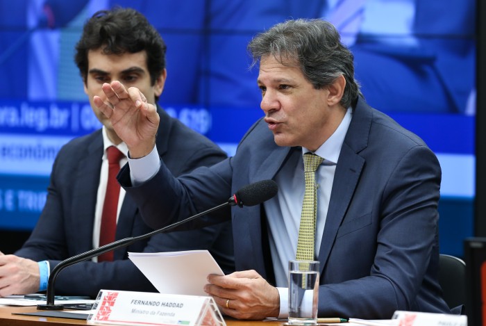 Haddad diz que novo arcabouço fiscal vai despolarizar o país