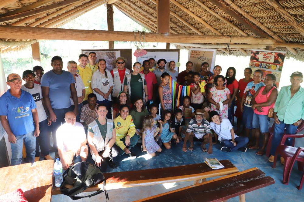  Comunidades recebem orientações sobre a legislação estadual do capim-dourado e buriti