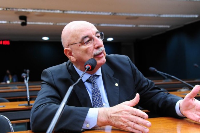 Comissão recebe ministro de El Salvador para conhecer plano que reduziu homicídios no país