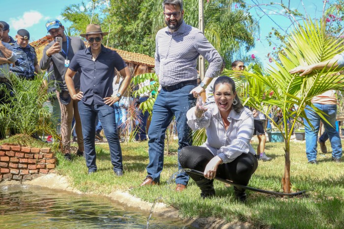 Prefeita destaca importância da Fazendinha do Calor Humano para Desenvolvimento Rural de Palmas
