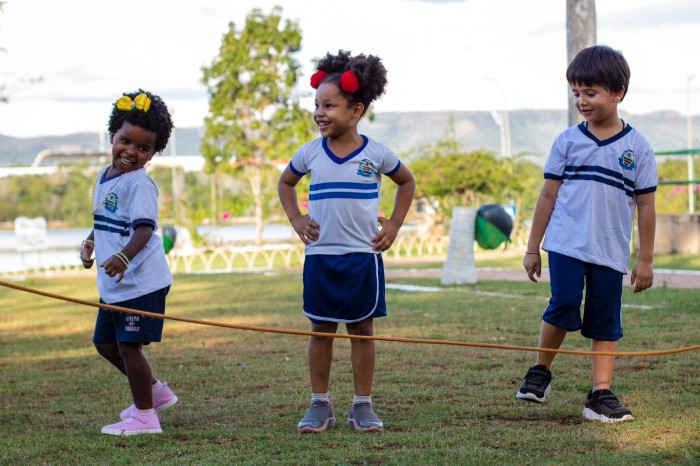 Crianças dos Cmeis da Capital se divertem com projeto Palmas para o brincar