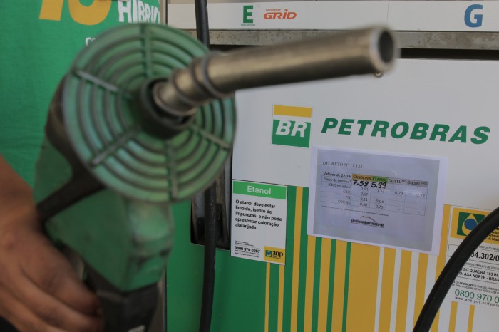 Governo lança canal de denúncias sobre preço de combustíveis