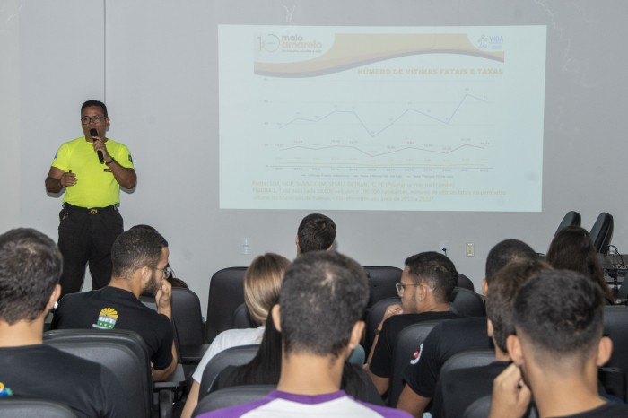 Programa Vida no Trânsito promove palestra sobre acidentes e traumas aos estudantes da UFT