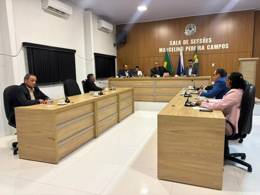 Câmara de Santa Tereza do Tocantins aprova requerimentos para melhorias em escola e encaminha projeto da cultura às comissões