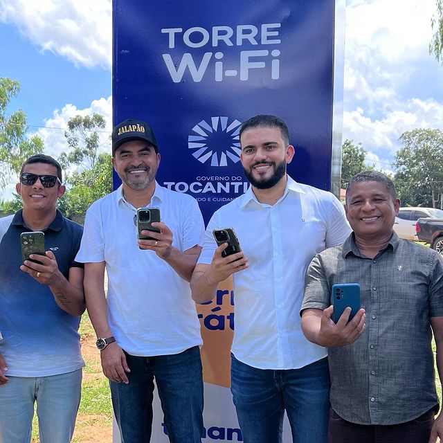 Idealizador de internet gratuita para comunidades, Léo participa de entrega de Wi-Fi em quilombo