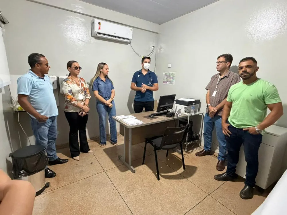 Vereadores se reúnem com equipe da saúde para pedir agilidade nos encaminhamentos de pacientes