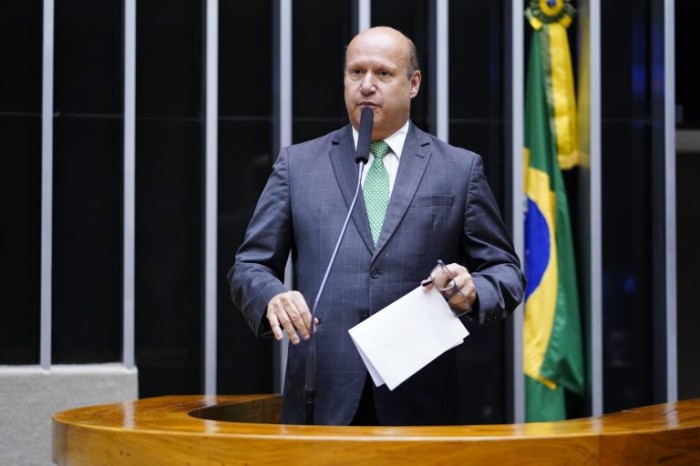 Comissão aprova projeto que assegura teste para alergia alimentar no SUS e em planos de saúde