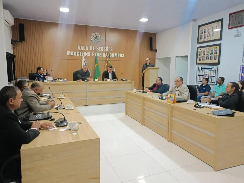 Câmara de Santa Tereza do Tocantins aprova prestações de contas de ex-gestores durante sessão ordinária