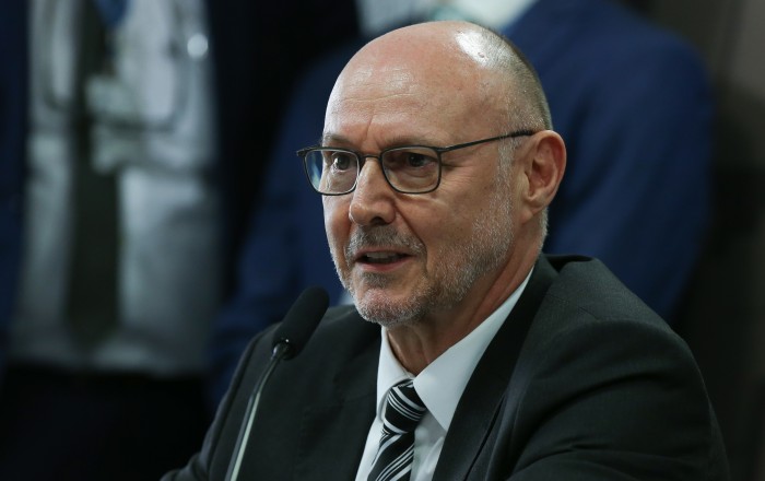 Luiz Fernando Corrêa é nomeado diretor-geral da Abin