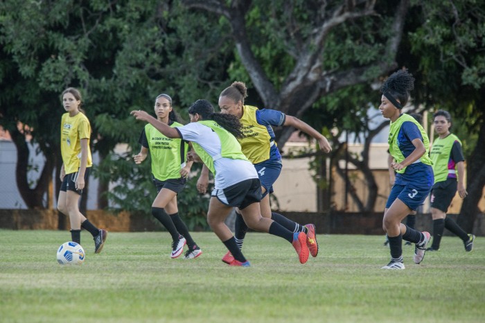 Prefeitura de Palmas lança 1ª Escolinha de Iniciação Esportiva Feminina da Capital