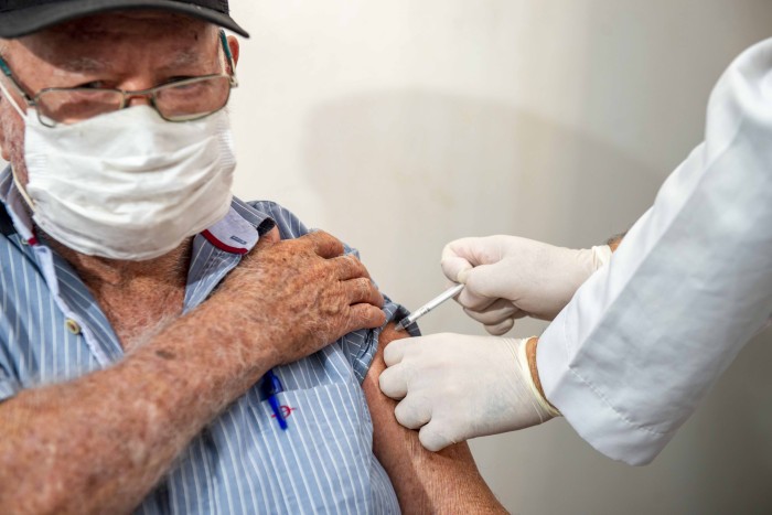 Novo cronograma de vacinação contra covid-19 e influenza é divulgado pela Secretaria Municipal da Saúde