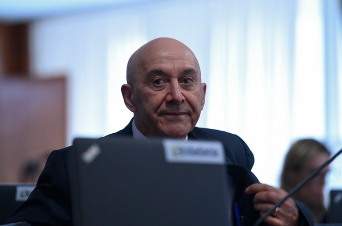 Marco regulatório para conselhos escolares vai a Plenário