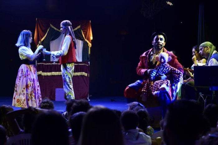 Cia de Teatro Fernanda Montenegro encanta espectadores da região sul de Palmas com peça 'A Idade do Sonho'