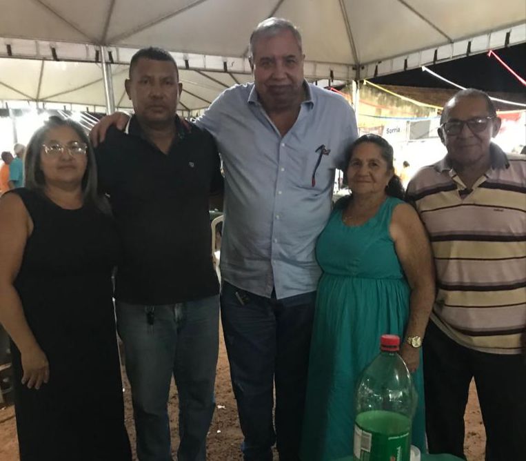  Vereador Jucelino Rodrigues prestigia festejo no Jardim Aureny III