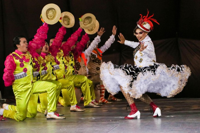 Quatro juninas do Grupo Especial se apresentam neste sábado, 24