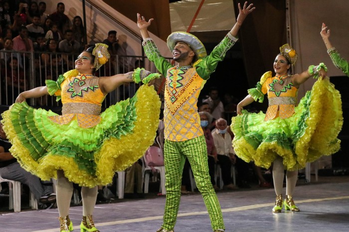 Juninas do Grupo Especial irão brilhar na última noite de apresentaçõesJuninas do Grupo Especial encerram última noite de apresentações do Arriá da Capital