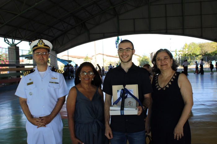 Aluno da ETI Almirante Tamandaré obtém 3º lugar em vestibular para medicina da UFT