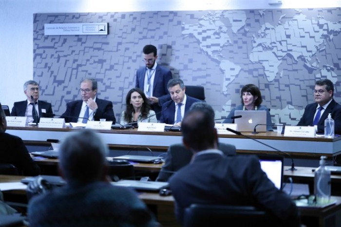 Conselho de Comunicação do Congresso debate violência contra profissionais de comunicação