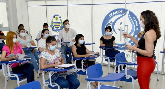 Servidores da Saúde de Palmas passam por capacitação sobre sala de vacina