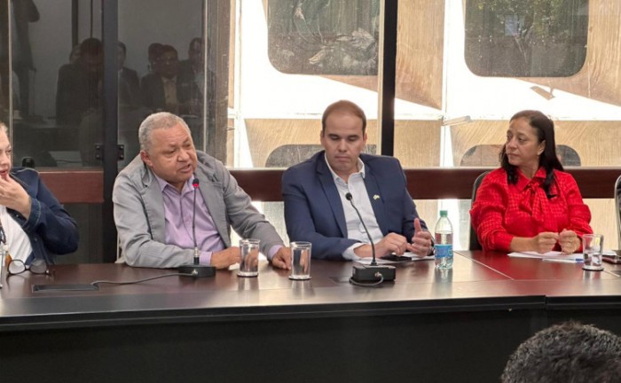 Setas participa de encontro no Ministério do Trabalho e Emprego e no Fórum Nacional de Secretarias do Trabalho, em Brasília