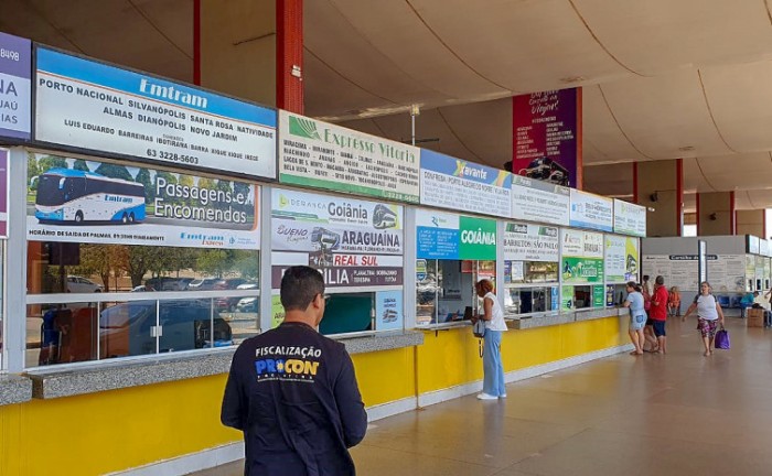 Procon Tocantins orienta consumidores que irão viajar de ônibus nestas férias