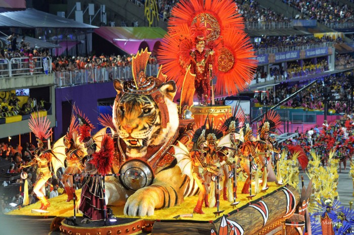Livros inspiram enredos de escolas de samba do Rio no carnaval de 2024
