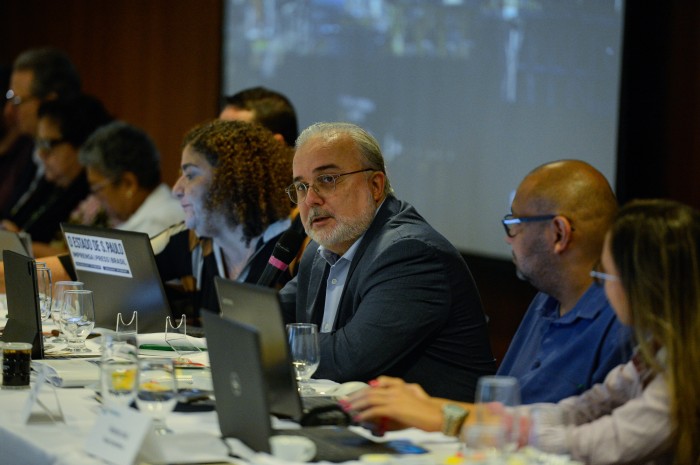 Política de preços da Petrobras é boa para o país, diz Prates